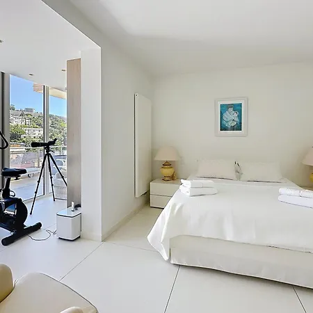 Penthouse 2-bedroom With 360º Views And Parking Apartmán *